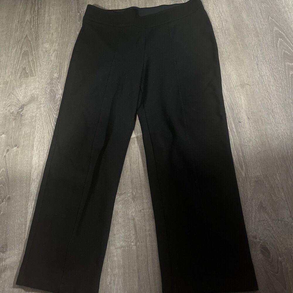 Nygard Slims Straight Leg Women’s Black Pants Size L